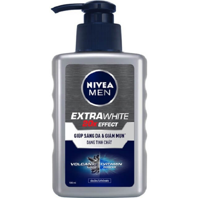 Sữa rửa mặt tạo bọt Nivea Men Extra White 20x Effect