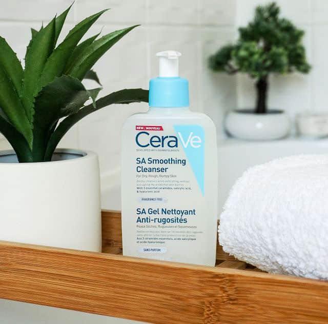 Sữa rửa mặt cerave sa smoothing cleanser