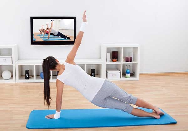 Học yoga online có tốt không? Lợi ích của Yoga Online là gì?