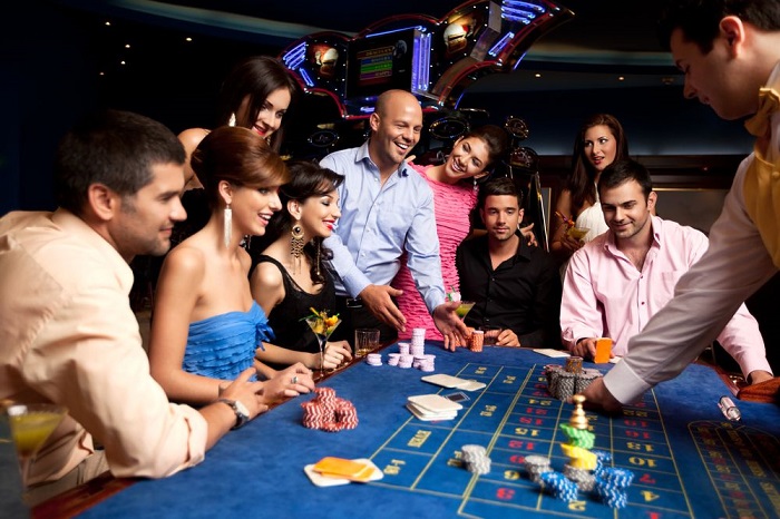 Mặc Gì Khi Vào Casino? ⚡️ Top 10+ Outfit Hợp Thời Cho Mọi Cuộc Chơi