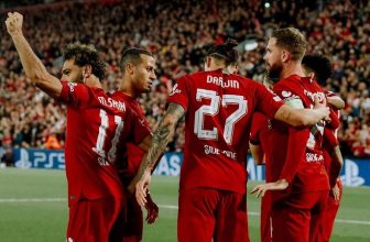 TOP 10 CLB Có Lượng Người Theo Dõi Nhiều Nhất Hiện Nay